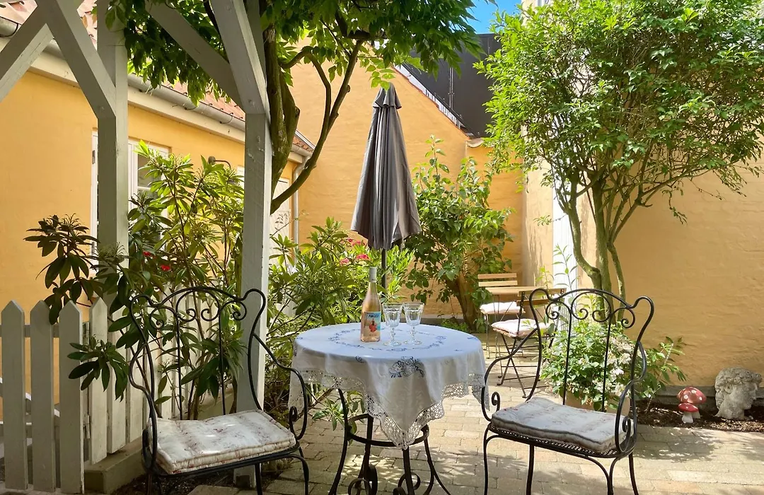 Faaborg Bed&Breakfast-1